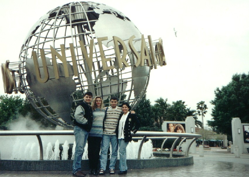 02universalstudiosmar96.jpg 134.3K