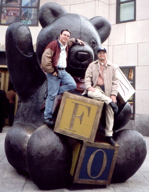 04faoschwarz.jpg 89.9K